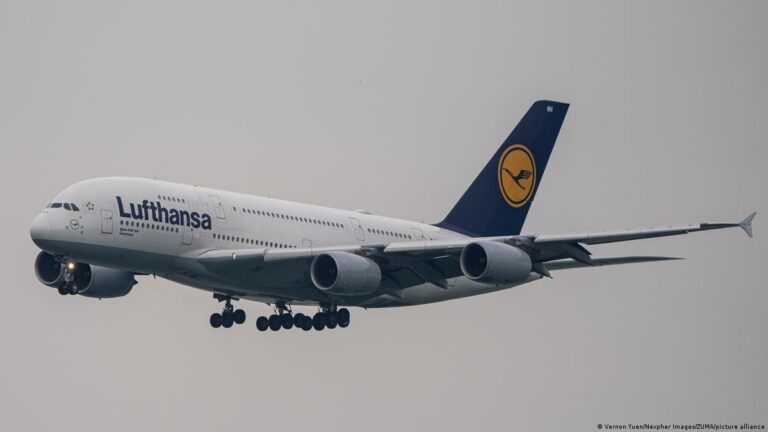 Greva e ekuipazhit të kabinës së Lufthansa-s prek qindra fluturime