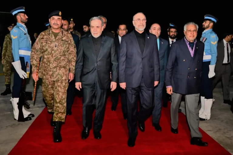 Irani akuzon SHBA-në si përgjegjëse për dështimin e bisedimeve në Islamabad