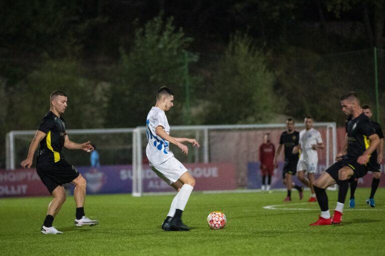 SUPER GOL nga INDRIT ALIU! Magji në Sunday League Tiranë
