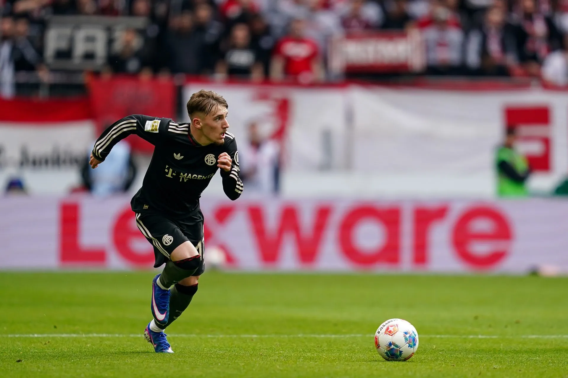 Tronditet Bayerni  talenti Karl dëmtohet dhe humbet sfidën e kthimit me Realin