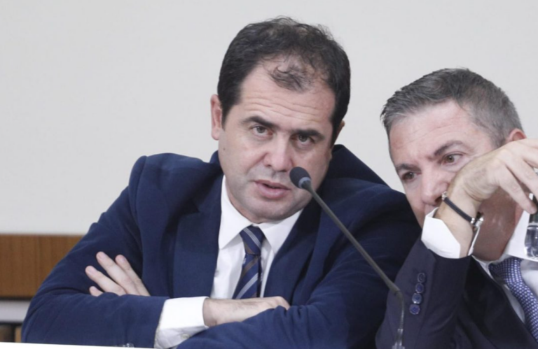 Pakti politik për “financimin e partive” pritet me rezerva nga shoqëria civile