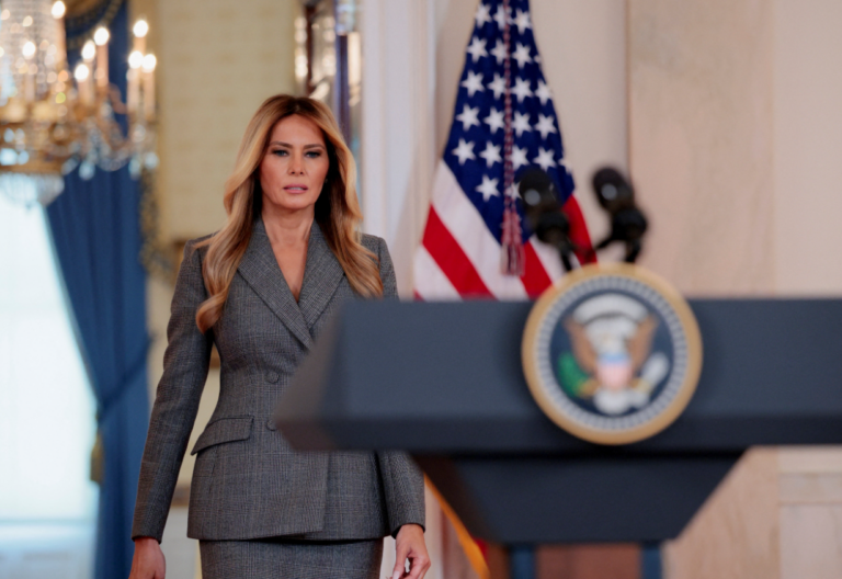 Melania Trump mohon lidhjet me Epstein