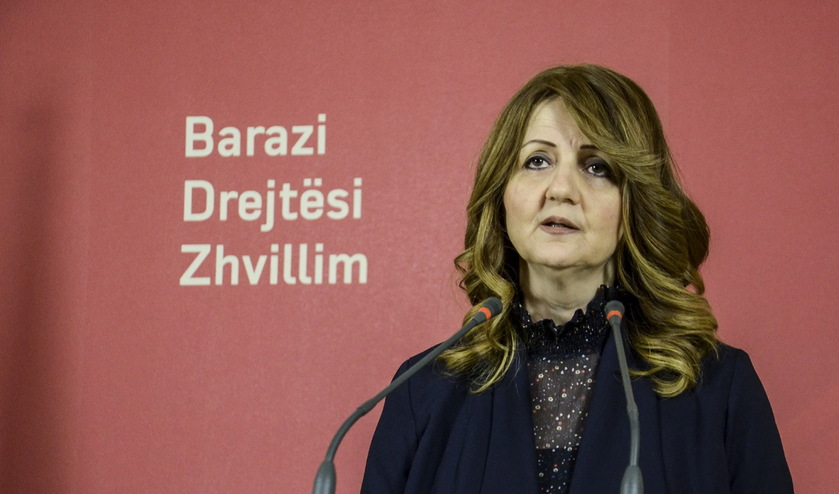 Deputetja Kollçaku  Po bëjmë çdo përpjekje për të shmangur zgjedhjet e reja në Kosovë