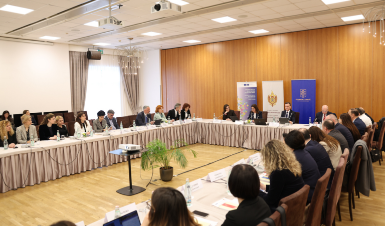 Gjykata e Lartë dhe ajo Kushtetuese bëhen bashkë, Sadushi: Ekuilibri institucional ruhet kur secila gjykatë qëndron brenda rolit