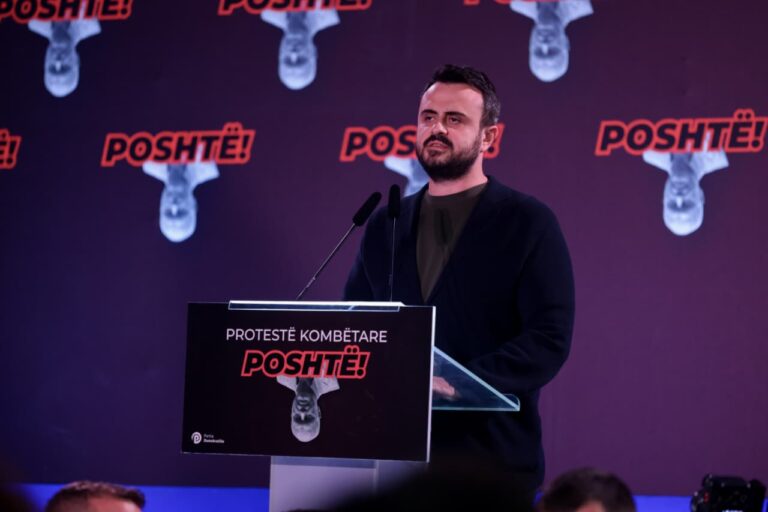 Protesta e PD, deputeti Xhaferri: Paratë tona po shkojnë për tendera sekretë dhe koncesione fantazmë