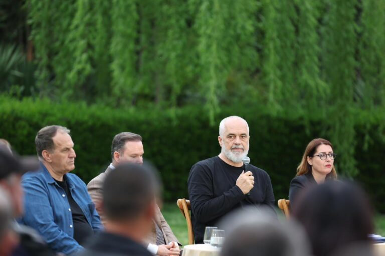 ”Paketa e Maleve”, Rama zbulon detaje: Pasi përfundon investimin, mund të marrësh titull pronësie! Ja procedura