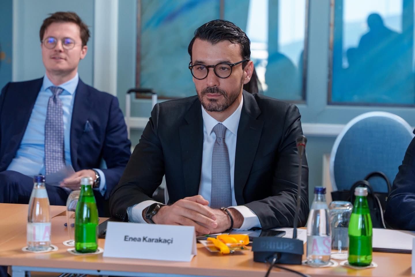 Ministri Enea Karakaçi ndan pamjet  Shqipëria në fokus të energjisë së rinovueshme në Ministerialin e Malit të Zi