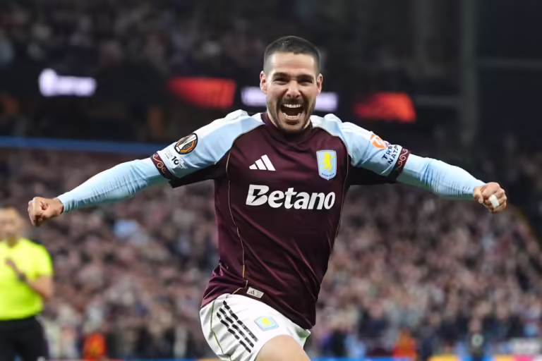 Europa League/ Aston Villa shkatërron Bolognën, ja dy duelet gjysmëfinale