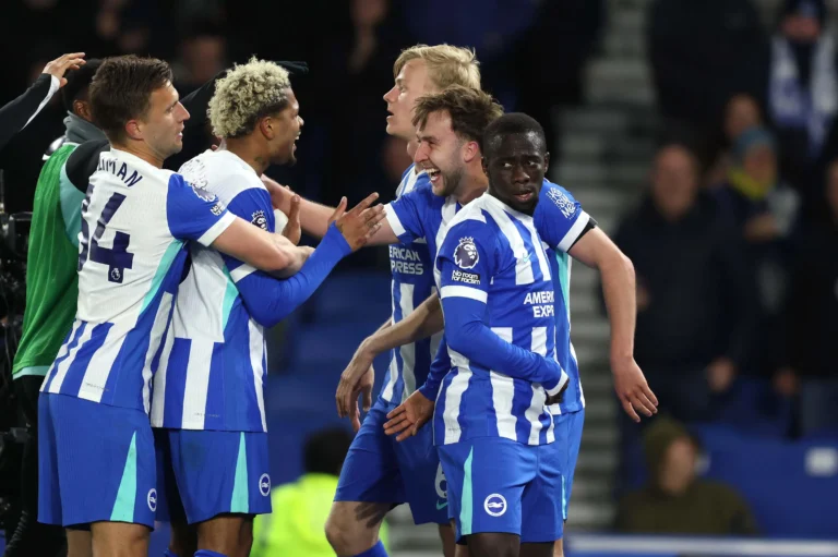 Brighton fiton thellë ndaj Chelsea-t në Premier League
