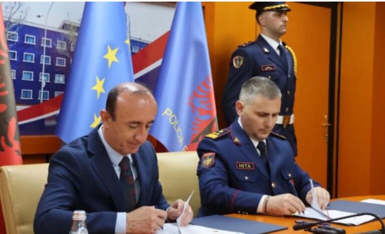 Hita e Sula nënshkruajnë marrëveshjen e bashkëpunimit: Stop ndërtimit pa leje