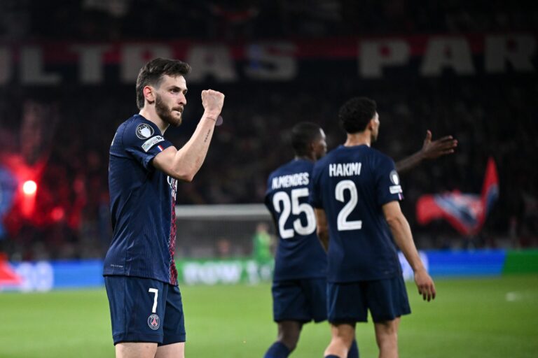 Kvaratskhelia dhuron spektakël, PSG barazon ndaj Bayernit (VIDEO)