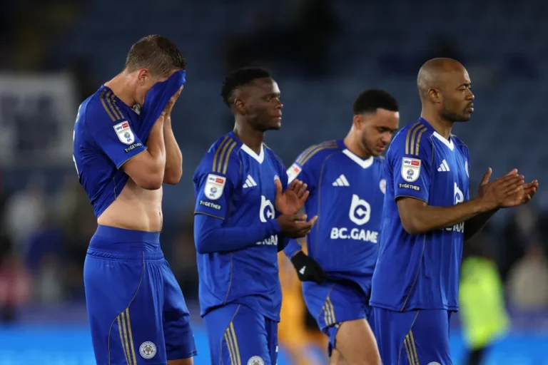 10 vite më parë fitonte titullin, tani Leicester zbret zyrtarisht në ligën e tretë në Angli
