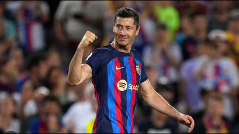 Milan dhe Juventus në sulm për Lewandowski-n, por ka një problem