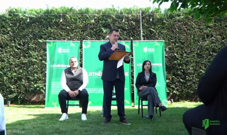 Nis turi i takimeve me qytetarët për buxhetin afatmesmë dhe prioritetet zhvillimore në Elbasan
