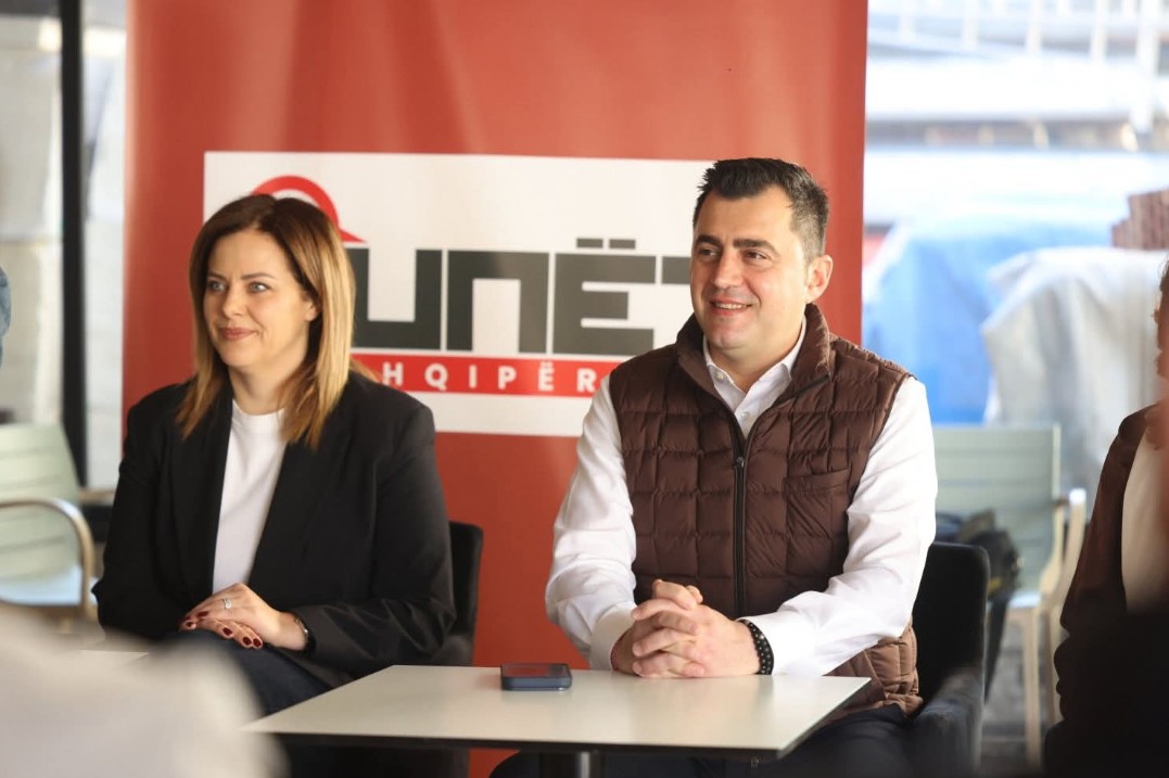 Vijojnë takimet e PS në Elbasan në kuadër të fushatës  Punët e Shqipërisë 