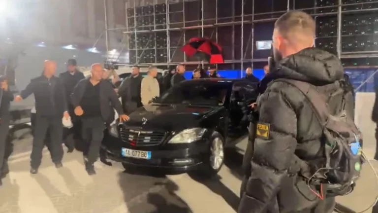 Berisha largohet me shpejtësi pas trazirave në Kryeministri