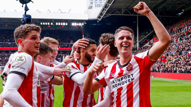 PSV fiton matematikisht titullin e tretë radhazi në Holandë