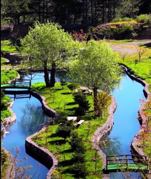 Kryeministri e nis ditën nga Puka  Një copëz parajse   VIDEO 