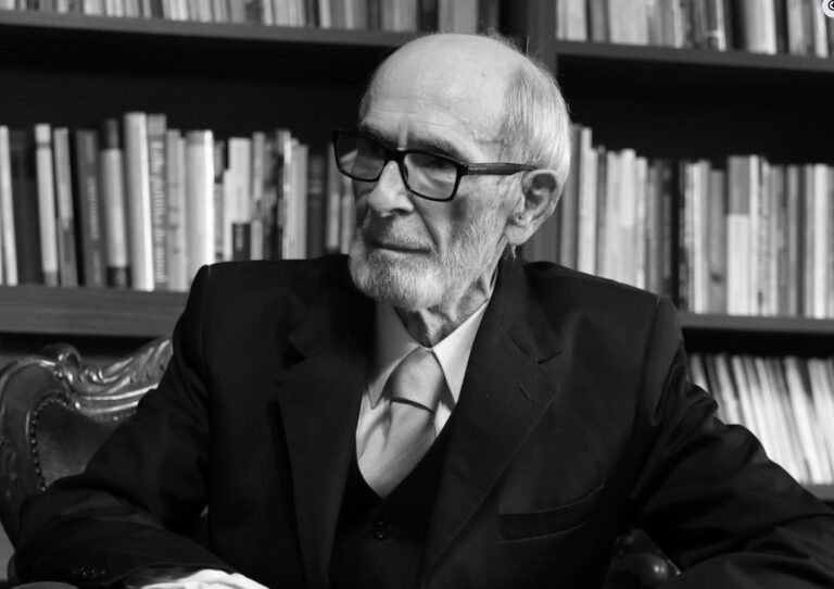 Begaj për Rexhep Qosen: Një akademik i rrallë iku nga Panteoni…