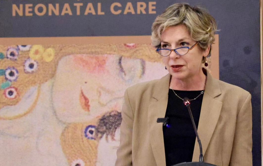 Ministrja Sala  Shëndeti i gruas mbetet prioritet kombëtar  ndikon drejtpërdrejt në mirëqenien e familjes