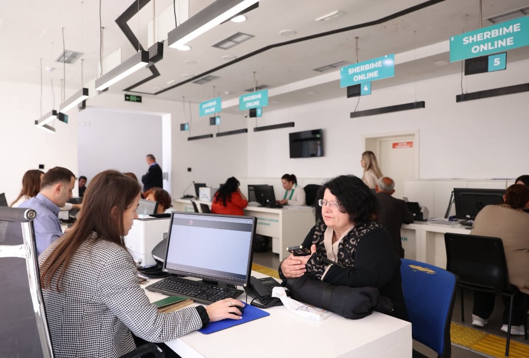 Bashkia Elbasan lehtëson aplikimet për  Paketën e Maleve   Llatja  Mund të kryehen edhe pranë sporteleve e Shërbime