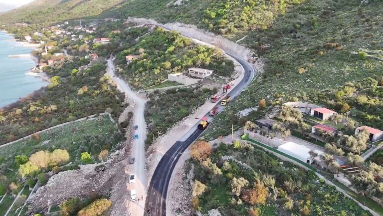 Koçiu inspekton punimet në aksin Shirokë – Zogaj: Përfundon në maj, pikë kufitare e përbashkët me Malin e Zi