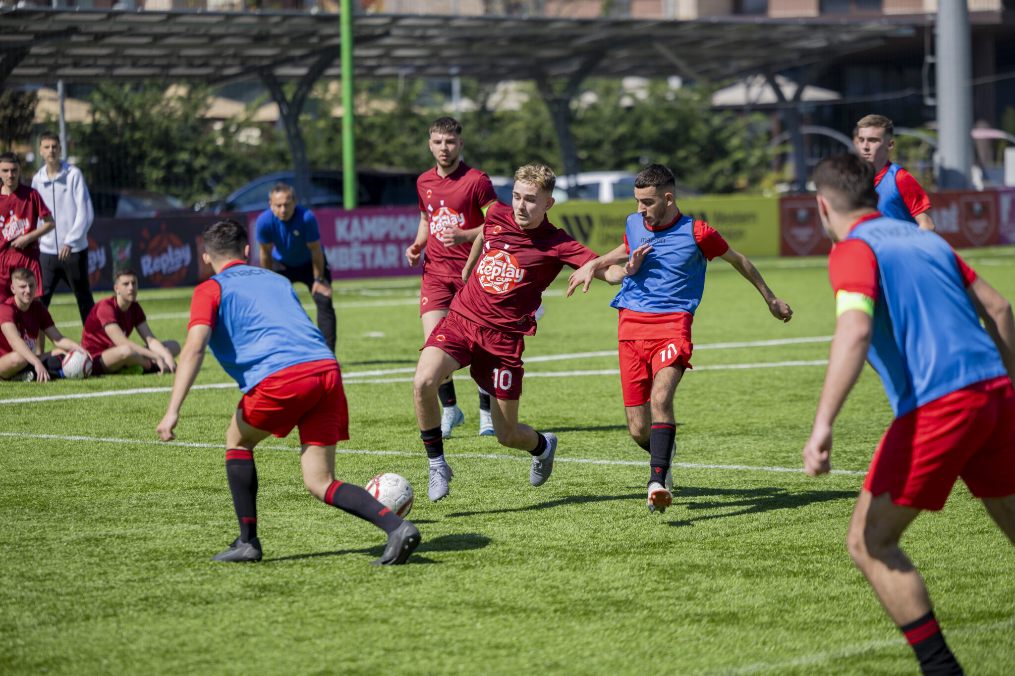 replay-snack-elka-cup-2026-percaktohen-ekipet-gjysmefinaliste-ne-tirane-mes-emocioneve-dhe-spektaklit