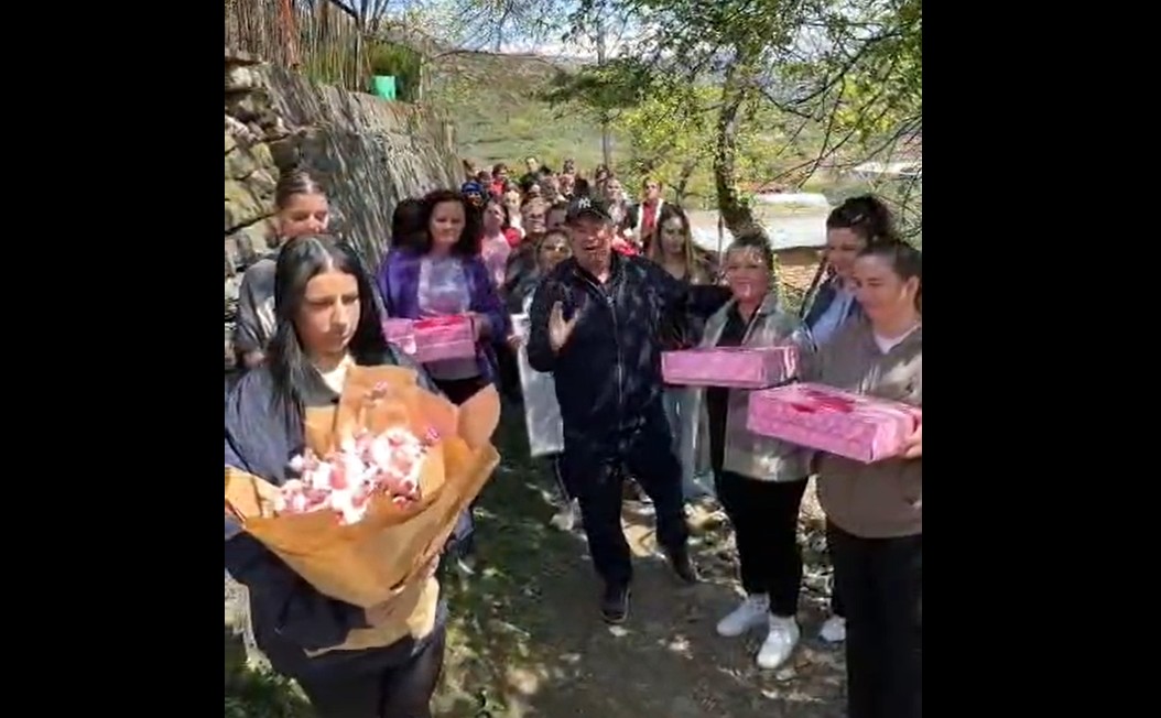 Gjergj Luca dhe Rozafa dhurojnë një tjetër shtëpi të re 