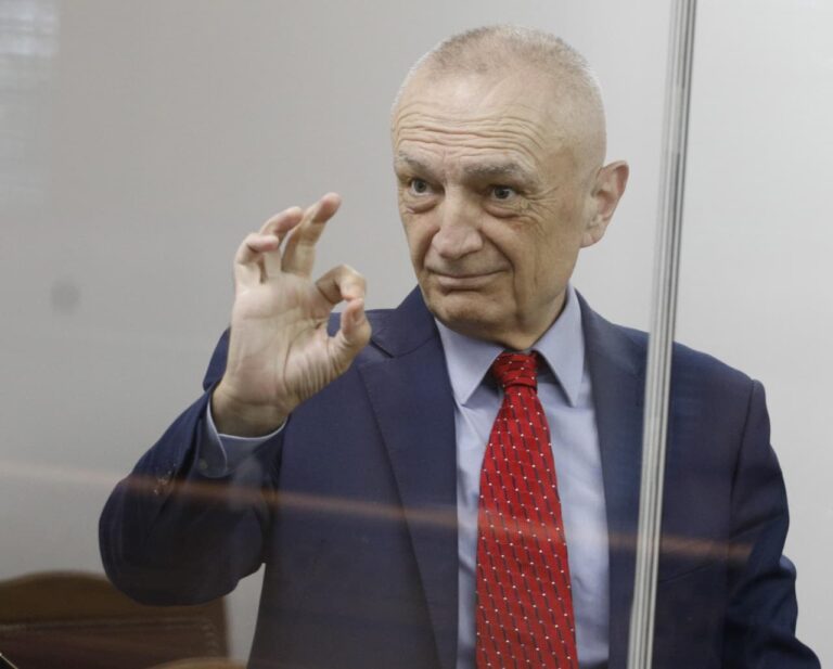 Ilir Meta për ”sms-në 200 mijë euro”: Akuza e SPAK është imagjinare dhe e fabrikuar
