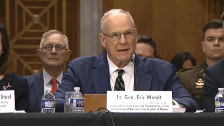 Ambasada amerikane: U konfirmua! Mirëpresim ambasadorin Eric Wendt në Shqipëri