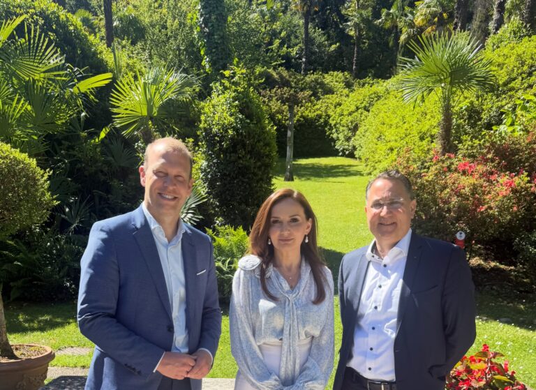 Jorida Tabaku: Me grupin motër të CDU-së mbi zgjerimin e Bashkimit Europian…