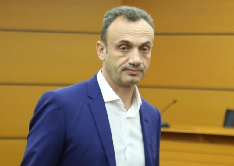 Apeli liron nga qelia ish-kryeprokurorin Aurel Zarka