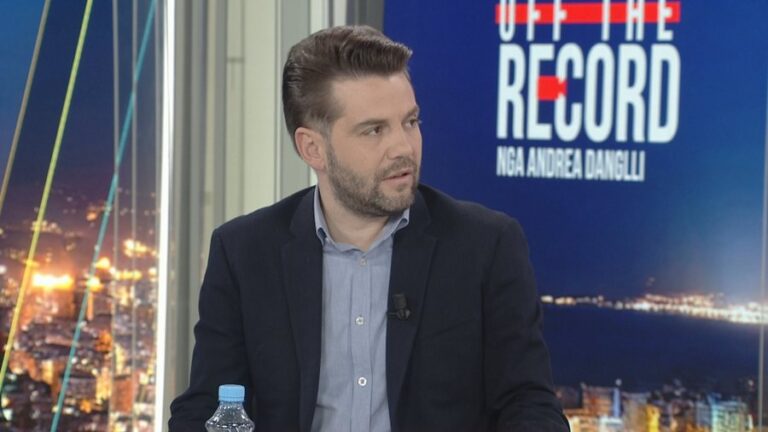 Muçollari: Nuk do të ishte çudi finalizimi i heqjes së ”non-gratës” për Berishën në Amerikë