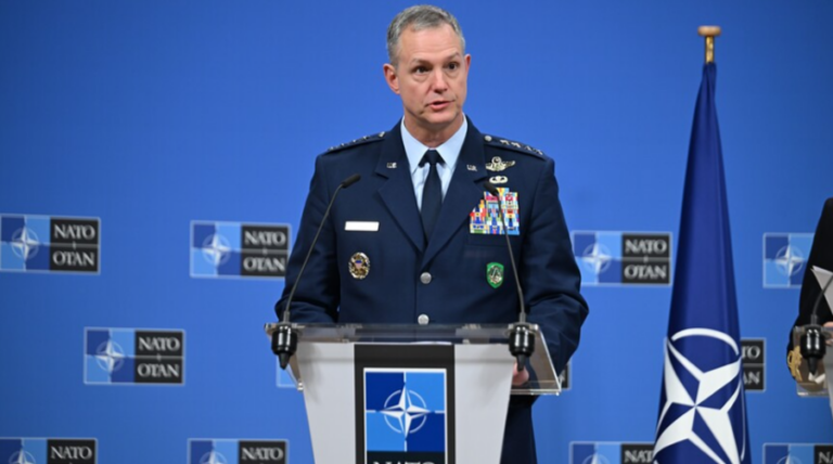 NATO gati për mision në Ngushticën e Hormuzit? Komandanti më i lartë ushtarak i aleancës tregon se çfarë po ndodh