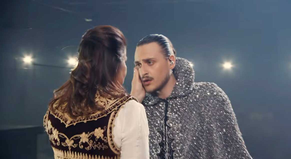  Nân  e Alis  kanga e dhimbjes  zani i shpirtit qi u flet nanave përmes zanit t bijve qi nuk kthehen