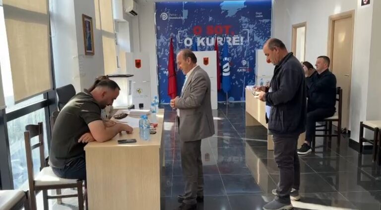 Referendumi për Berishën si kryetar, 4 mijë anëtarë me të drejtë vote në qarkun e Lezhës