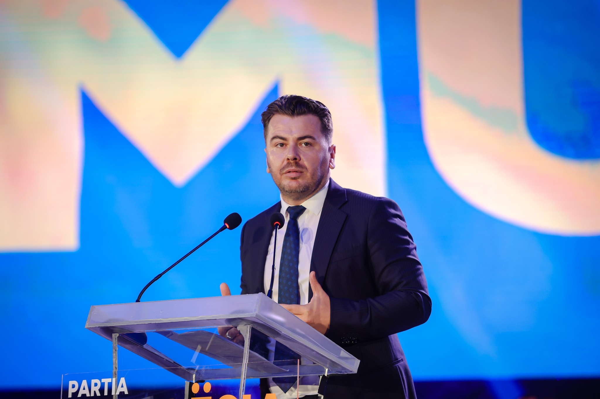 Deputeti Erald Kapri  Partia  Mundësia  pro Florian Binajt  opozita duhet ta mbështesë në Tiranë