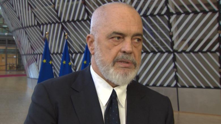 Rama dhe delegacioni mbërrijnë në Konferencën Ndërqeveritare: Bashkimi është i vërtetë, Shqipëria gati për të qenë anëtare