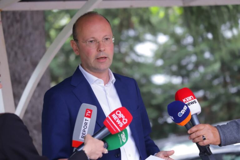 Berisha kandidat i vetëm për zgjedhjet e kreut të PD-së, Kaso: Dy të tjerët nuk plotësonin kriteret