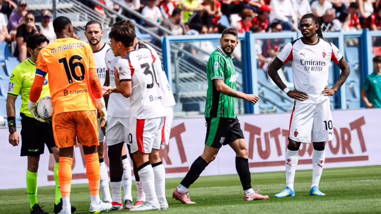 Milani pëson një tjetër humbje në Seria A, mundet nga Sassuolo