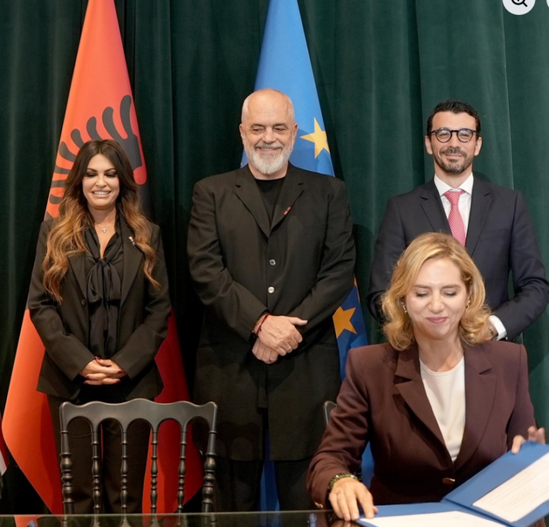 Sot interperlancë kryeministri dhe ministri i Energjitikës, Rama dhe Karakaçi