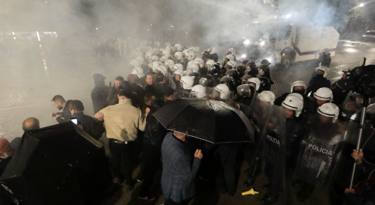 Mbyllet Protesta/Berisha: Asgjë nuk e mund një popull kryengritës