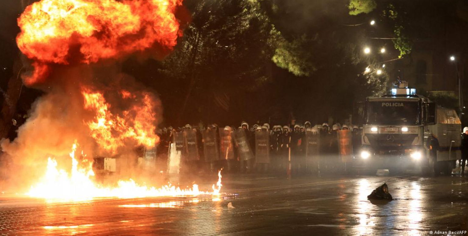 Opozita në rrugë  por pa rrugëdalje politike 