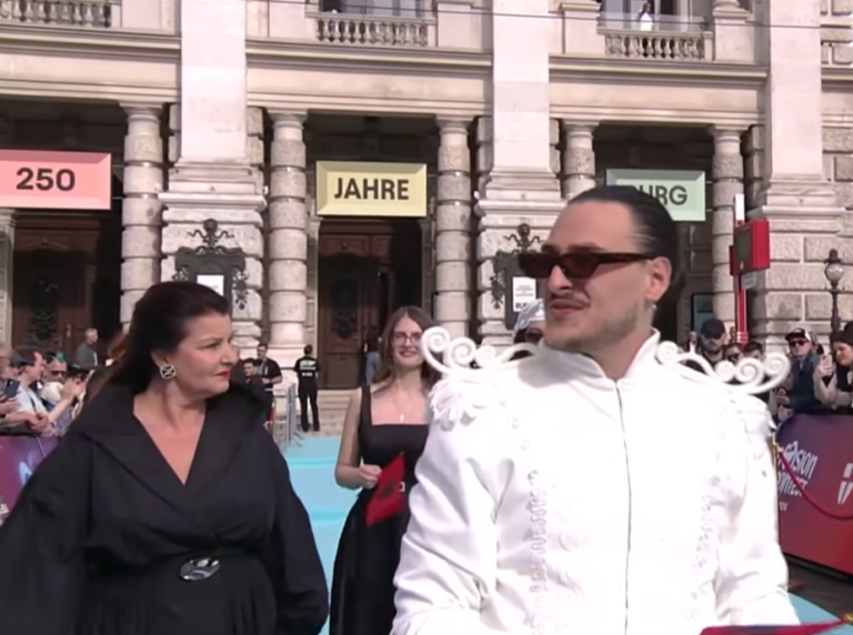 VIDEO/ Aktorja Raimonda Bulku shfaqet në Eurovision krah këngëtarit Alis