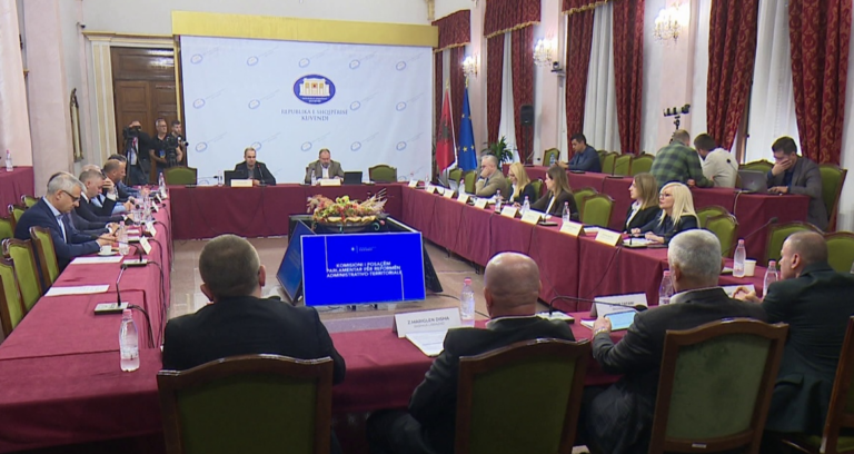 Reforma Territoriale, PS dhe PD me qëndrime të kundërta. Më shumë apo më pak bashki?