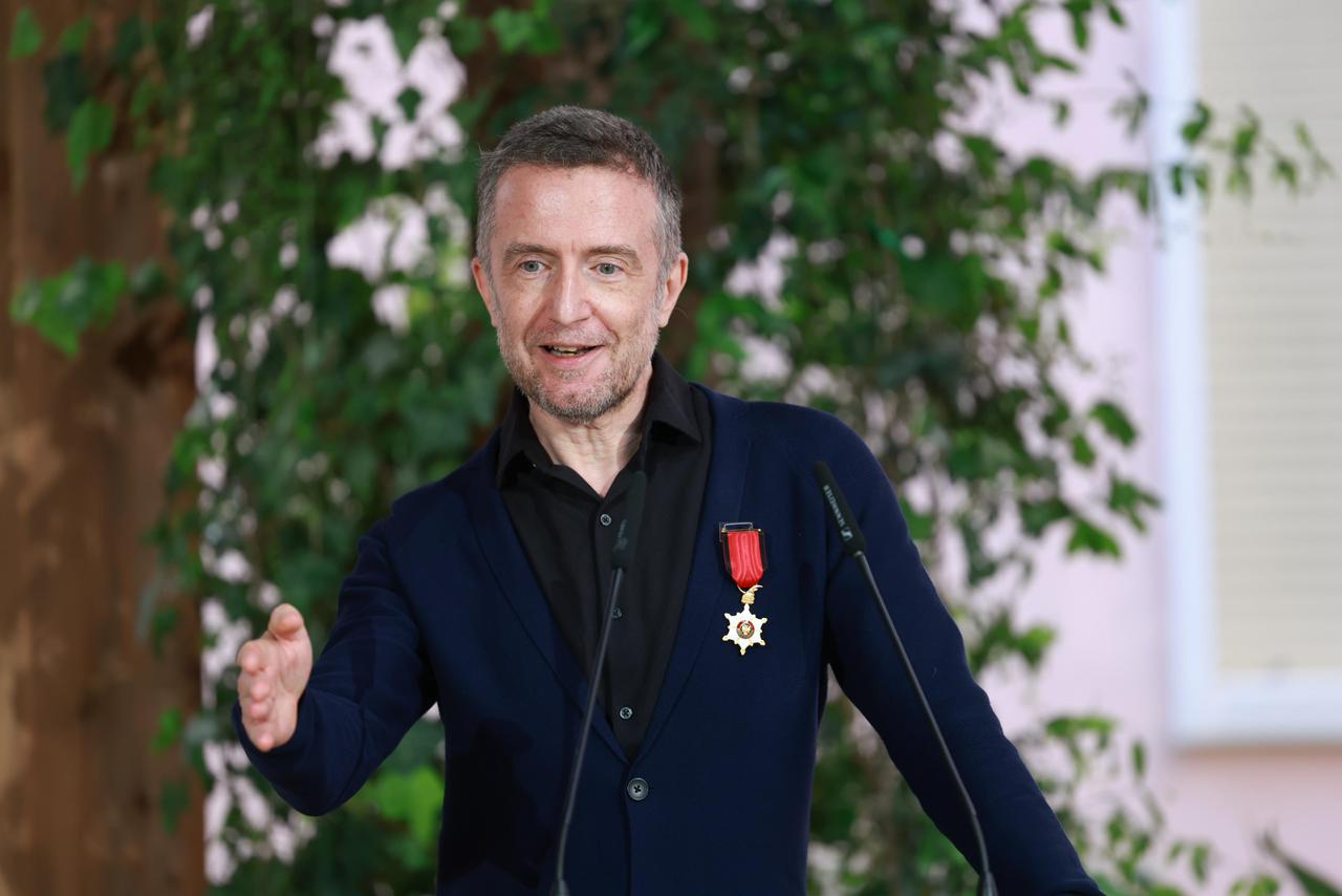 Tedi Papavrami  Historia ime në Shqipëri kontradiktore sipas epokave  nuk e kam humbur kurrë lidhjen