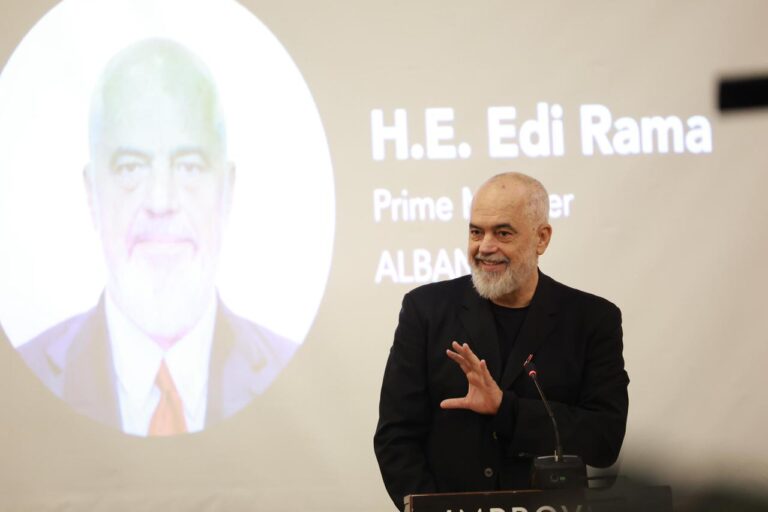 Qendra për emigrantët, Rama për deklaratën e ministrit Hoxha: U keqinterpretua! Do jetë në fuqi sa të dojë Italia