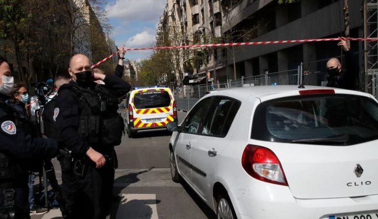 Tragjedi në garën e vrapimit në Paris: Një i vdekur dhe dhjetëra të prekur nga i nxehti