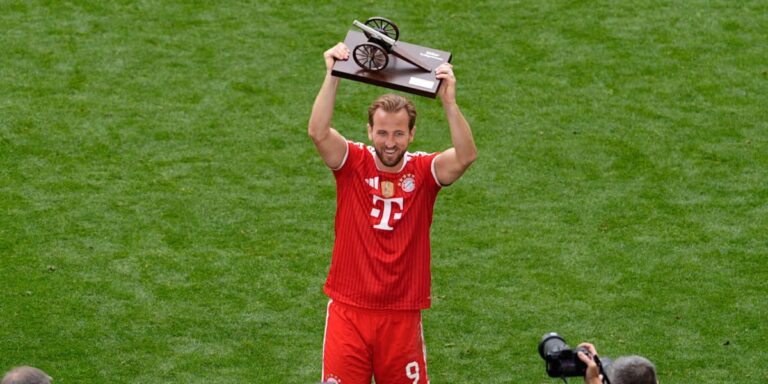 Harry Kane “ngrin” Bayernin: Për rinovimin do të flasim pas Botërorit!