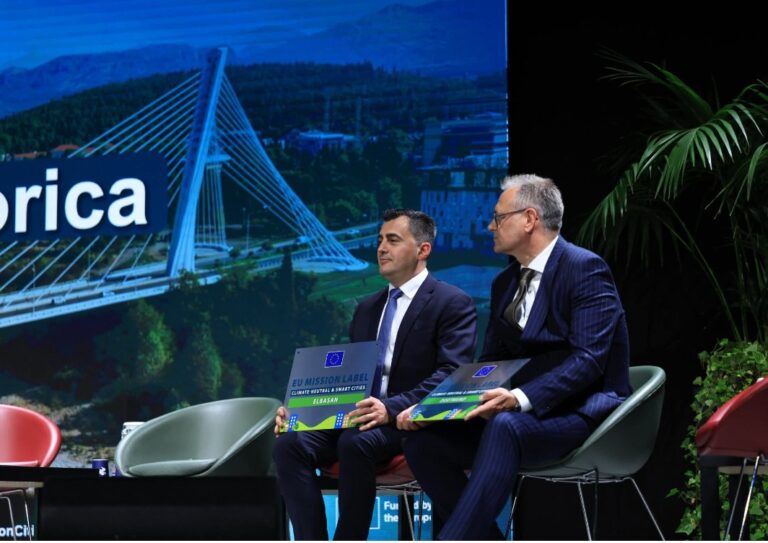 Kryebashkiaku Llatja në Torino: Në një forum me 100 qytete europiane për zhvillimin e qyteteve inteligjente